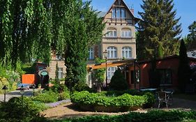 Anno 1900 Hotel Babelsberg